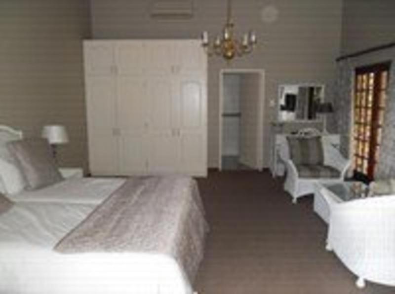 Duncountry Victoria Country Club Bed and Breakfast Pietermaritzburg Buitenkant foto